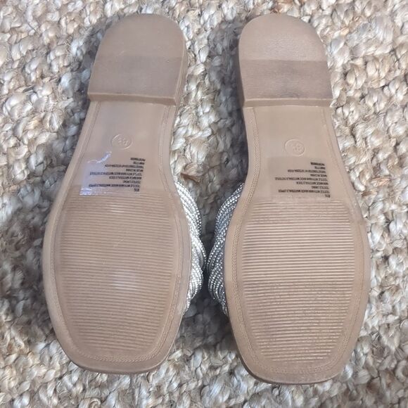 A New Day Cream/ Diamond Silver Glitzy Sandals 8.5 Flat Cushy Comfort - Picture 7 of 8